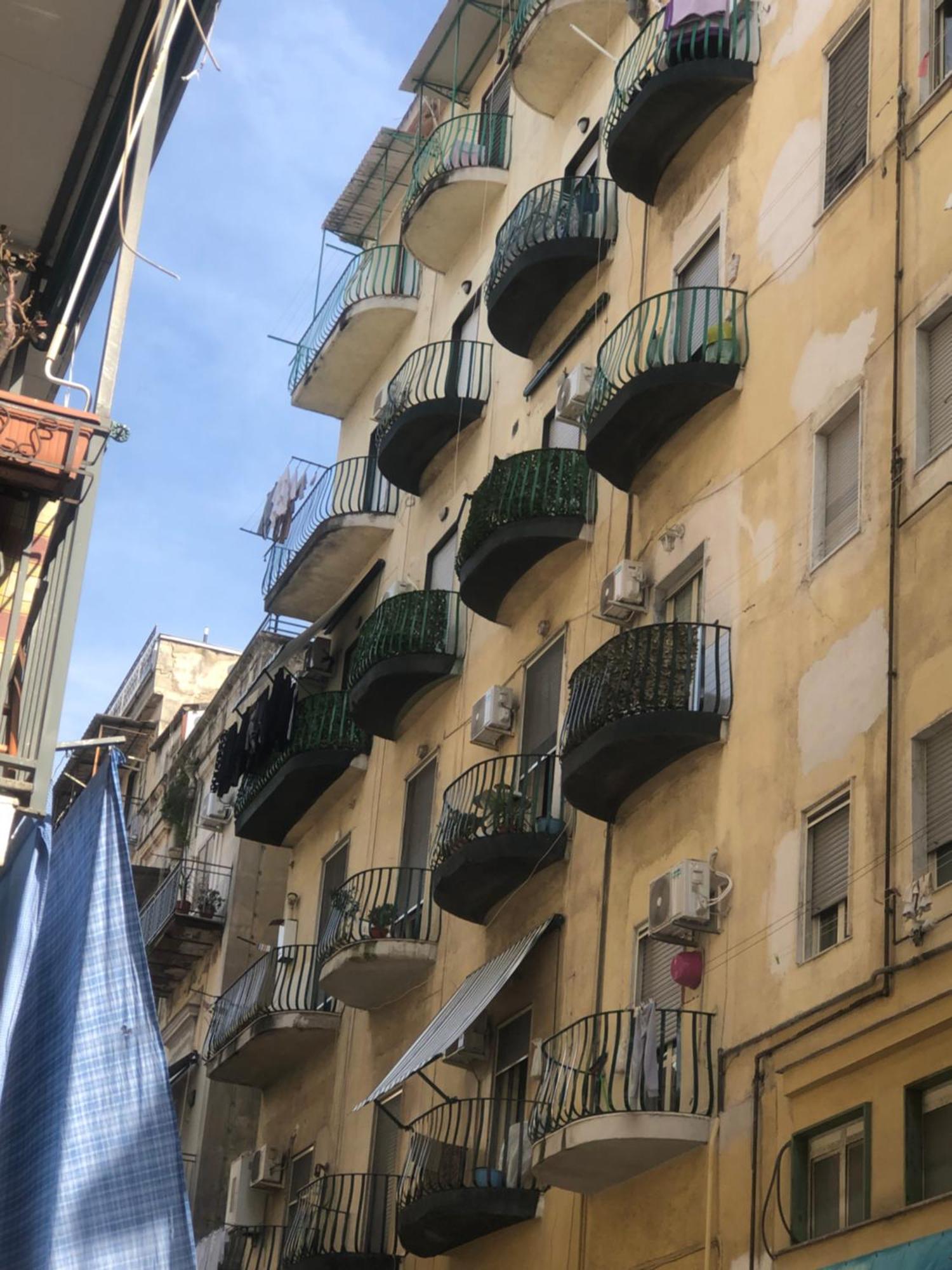 B&B Civico 22 Silvestre Naples Exterior photo